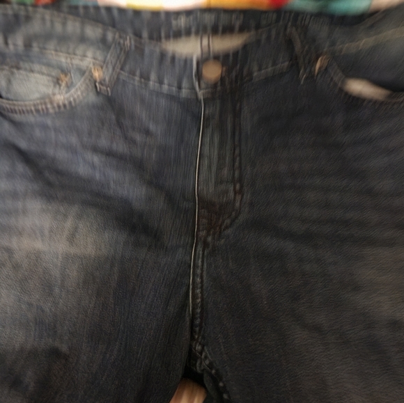 Jeans - Picture 1 of 3